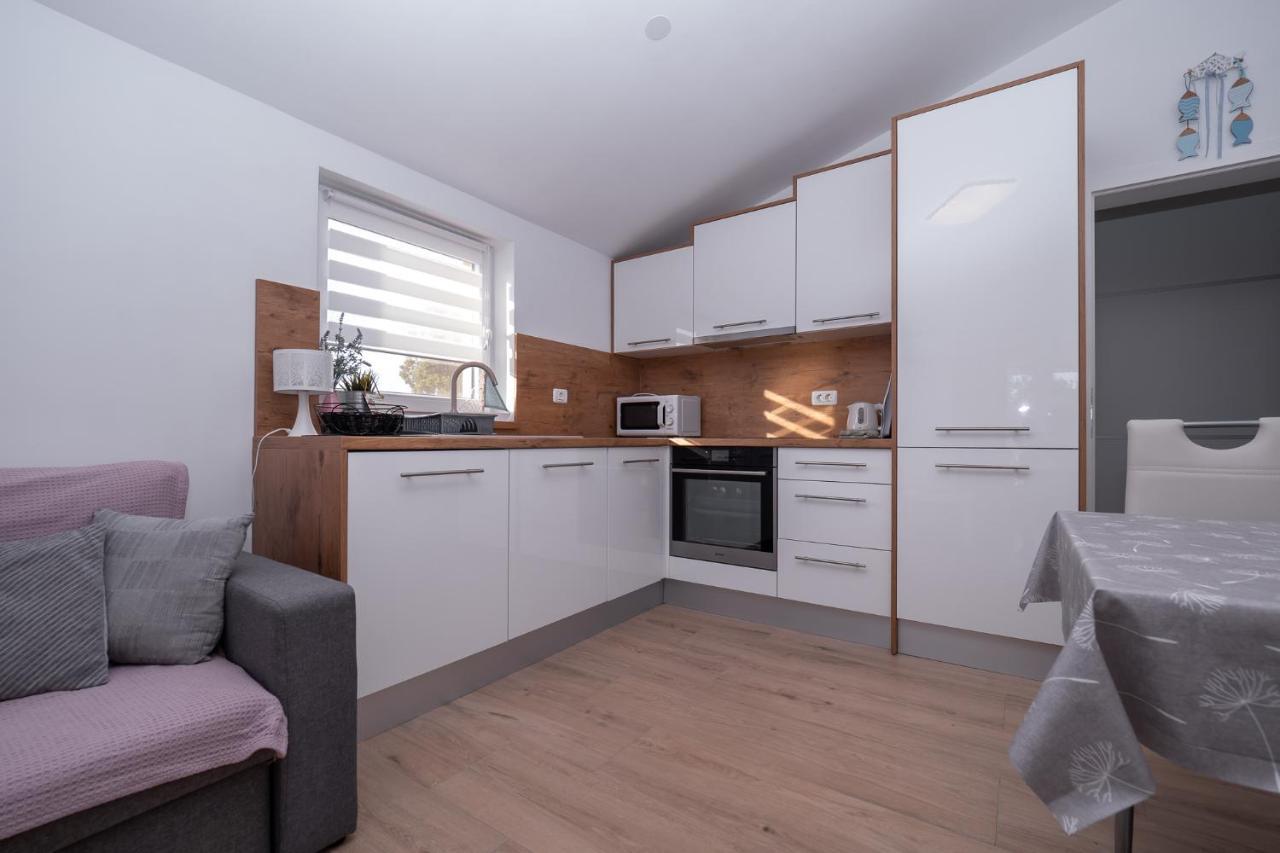 Apartment Shurida พูลา ภายนอก รูปภาพ