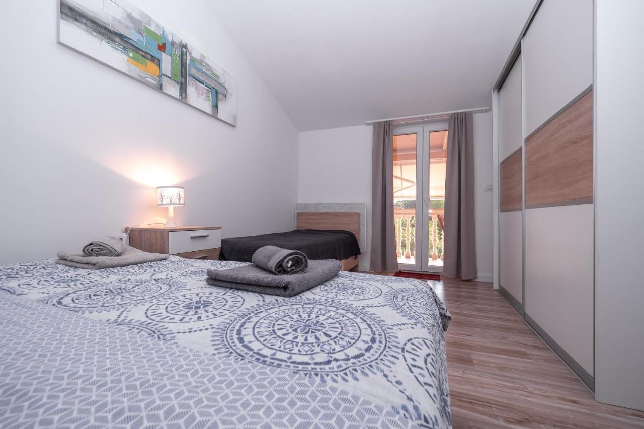 Apartment Shurida พูลา ภายนอก รูปภาพ